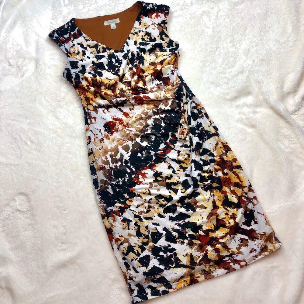 🔴2/$25 Like New Side Ruching Abstract Print Knit Dress